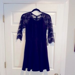 As U Wish dress size Large Black midi lace top
